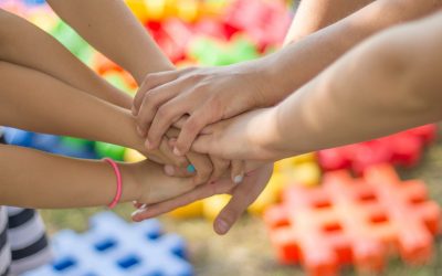 hands-2847508_1920